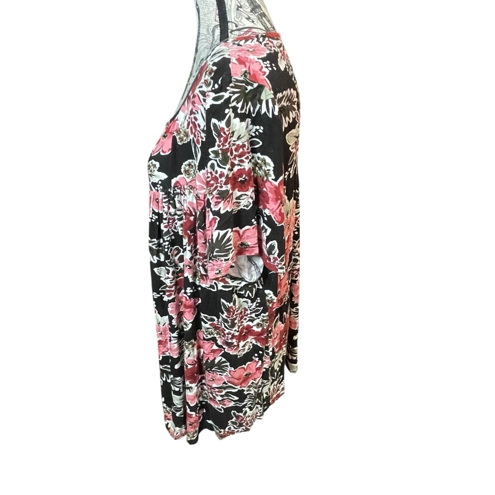 Floral Pink Short Sleeve Relaxed Blouse - Picture 2 of 8